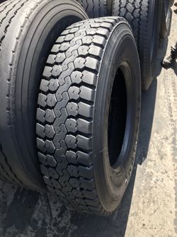 COMMERCIAL TRUCK AND TRAILER TIRES- LLANTAS PARA CAMION Y TRAILA !