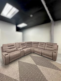 NEW OPEN BOX Barcalounger Carmelo Power Reclining Sectional