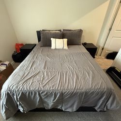 Queen Bedroom Set