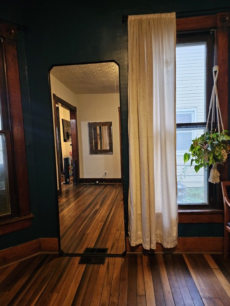 7 ' mirrors from Local INDY Hotel Construction