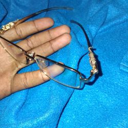 Gold Frame Glasses 