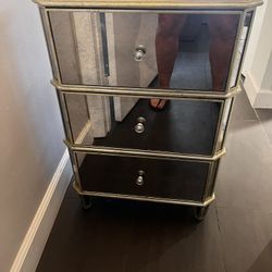 Pair Of Drexel Heritage Mirrored Nightstands