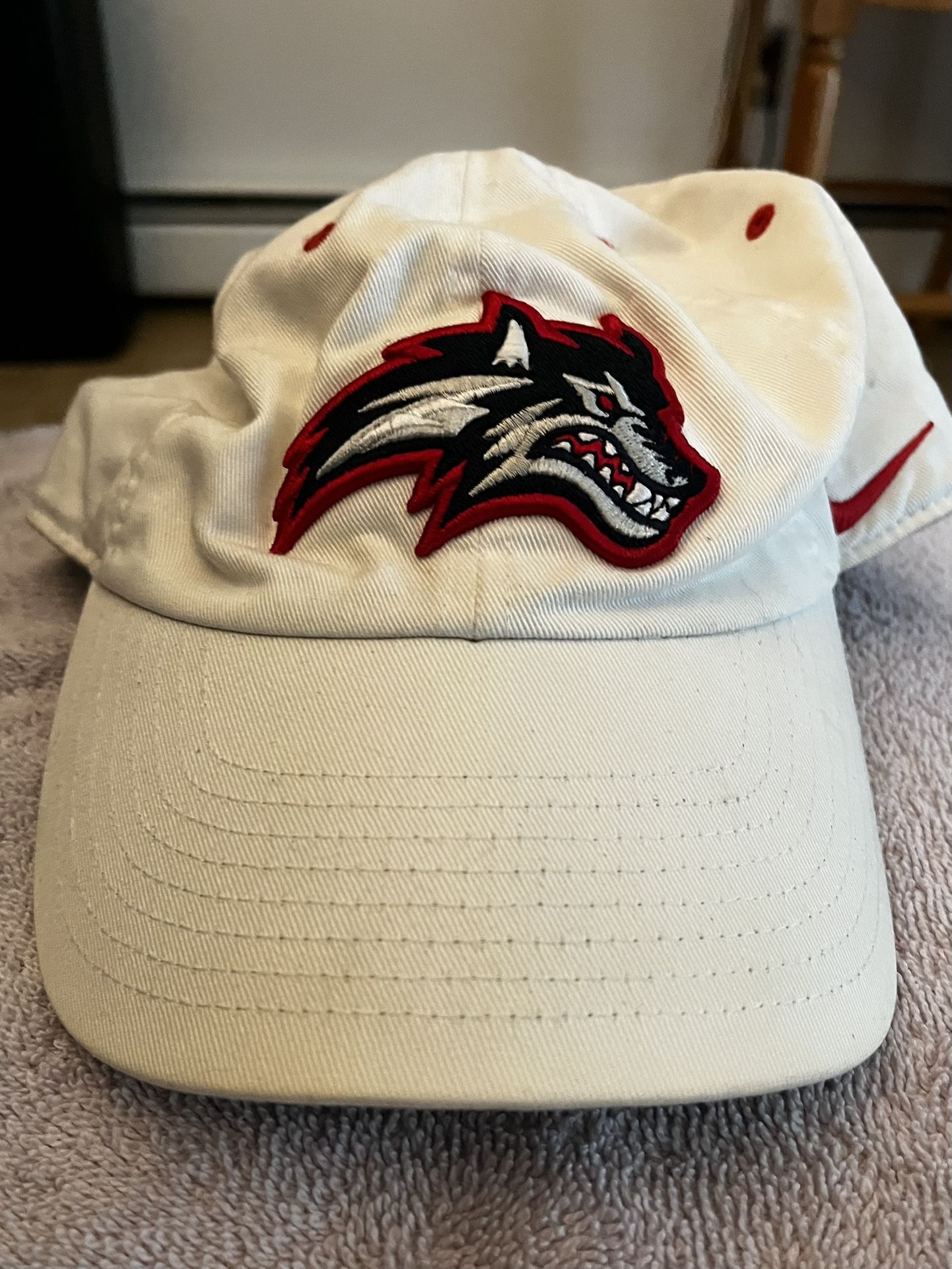 Authentic Nike University Of Indiana Red Wolves Cap