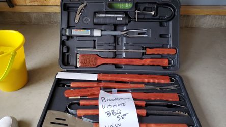 Brookstone BBQ set