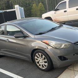 2012 Hyundai Elantra
