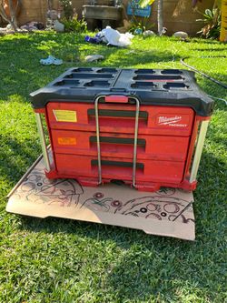 Milwaukee PACKOUT 22 in. Modular 3-Drawer Tool Box with Metal Reinforced Corners