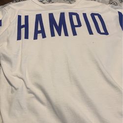 brand new mens medium l/sleeve champion tshirt