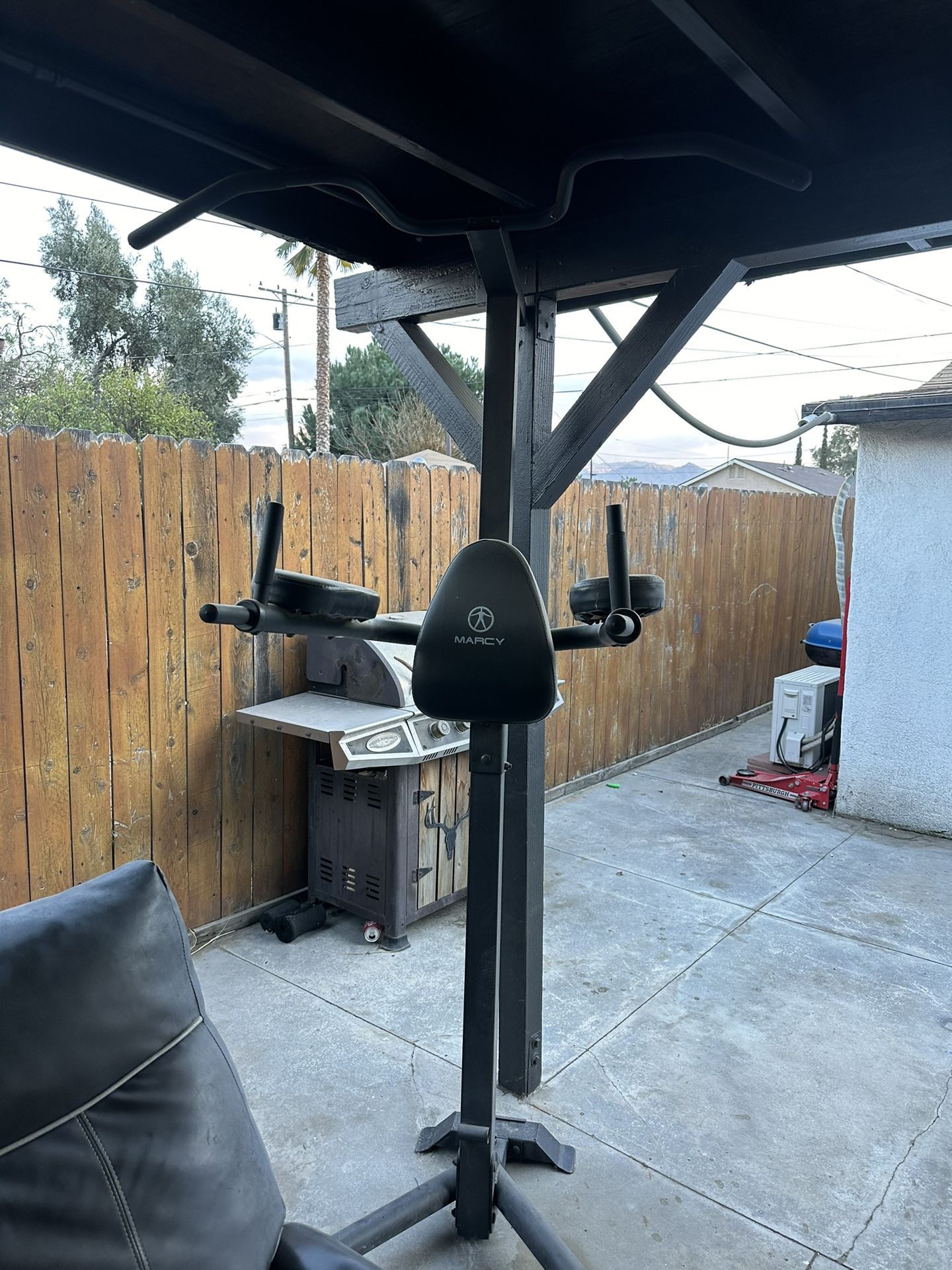 Pull Up Bar Gym Equipment 