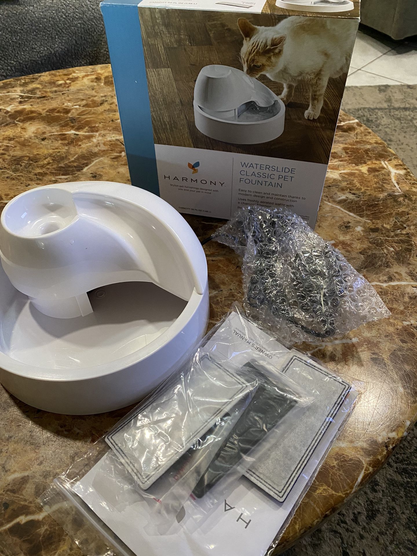 Classic Electric Pet Waterslide Fountain.