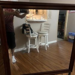 dresser mirror