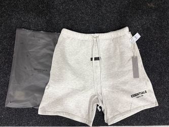 Fear of God Essentials Shorts – Oatmeal – Size Medium 🔥
