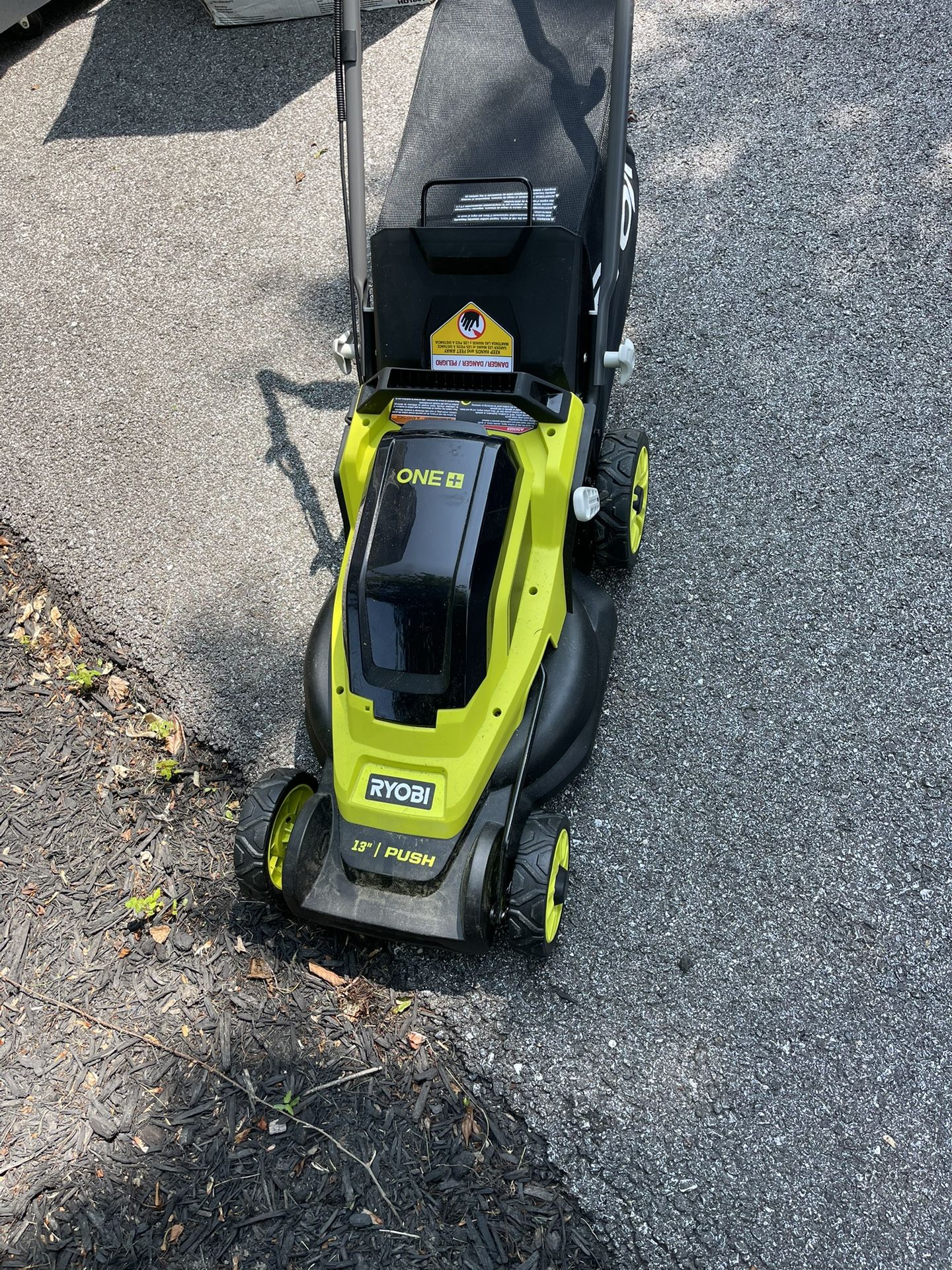 New 18v Rear bagger Charger Included