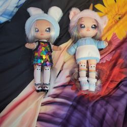 Dolls 