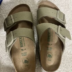 Brand New Birkenstock Faded Khaki Size 37