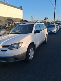 2003 Mitsubishi outlander