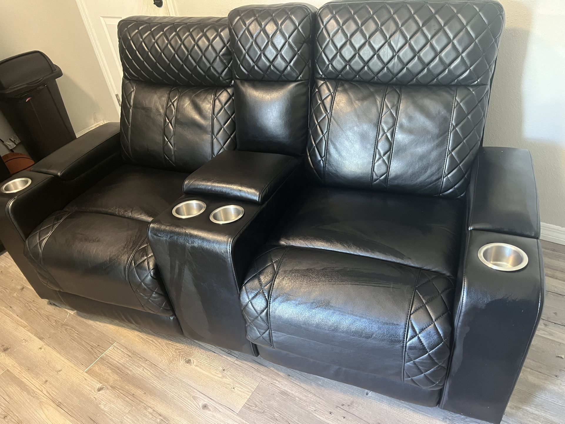 2 Seat Recliner Couch