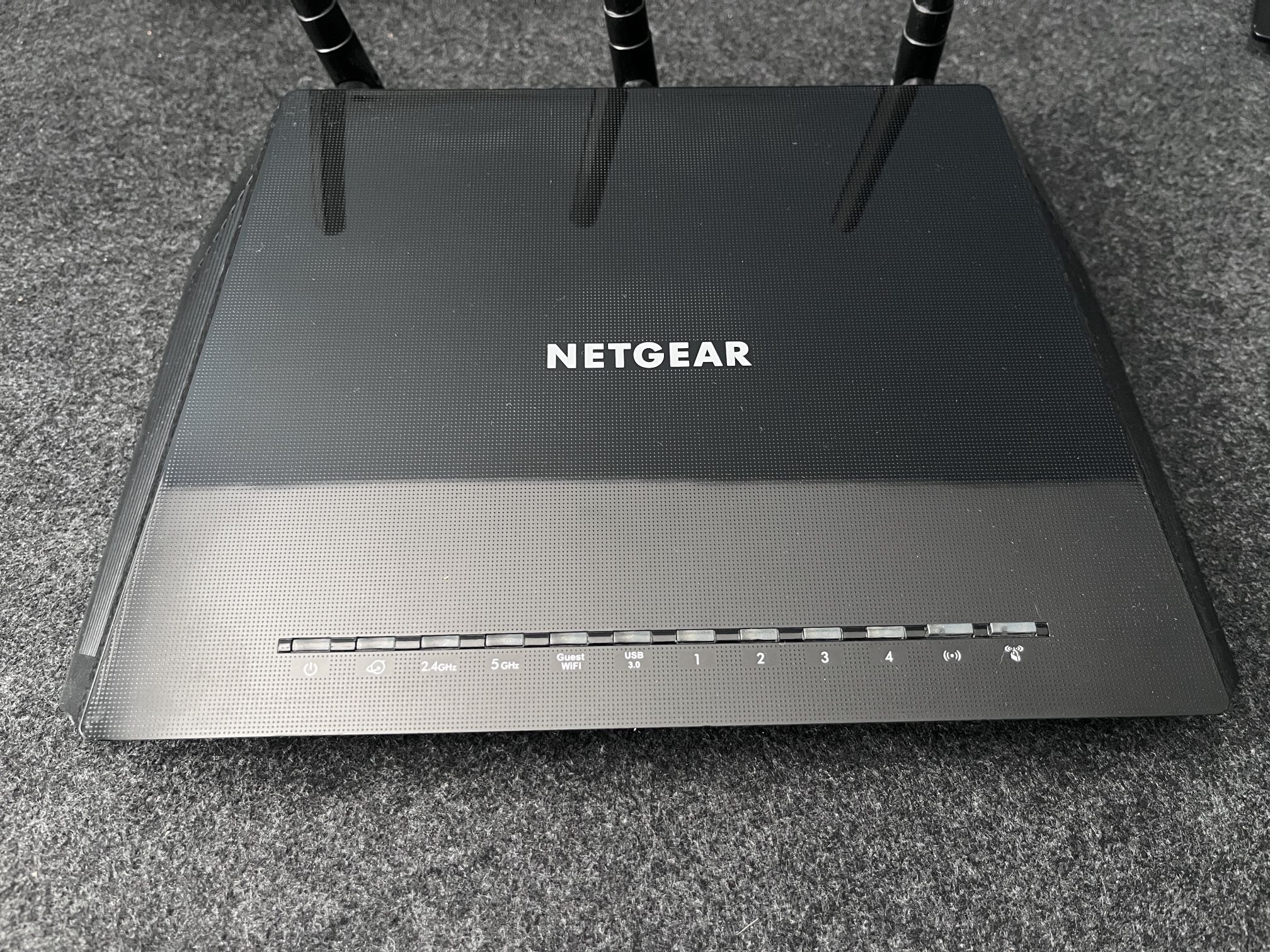 Netgear Nighthawk R6700