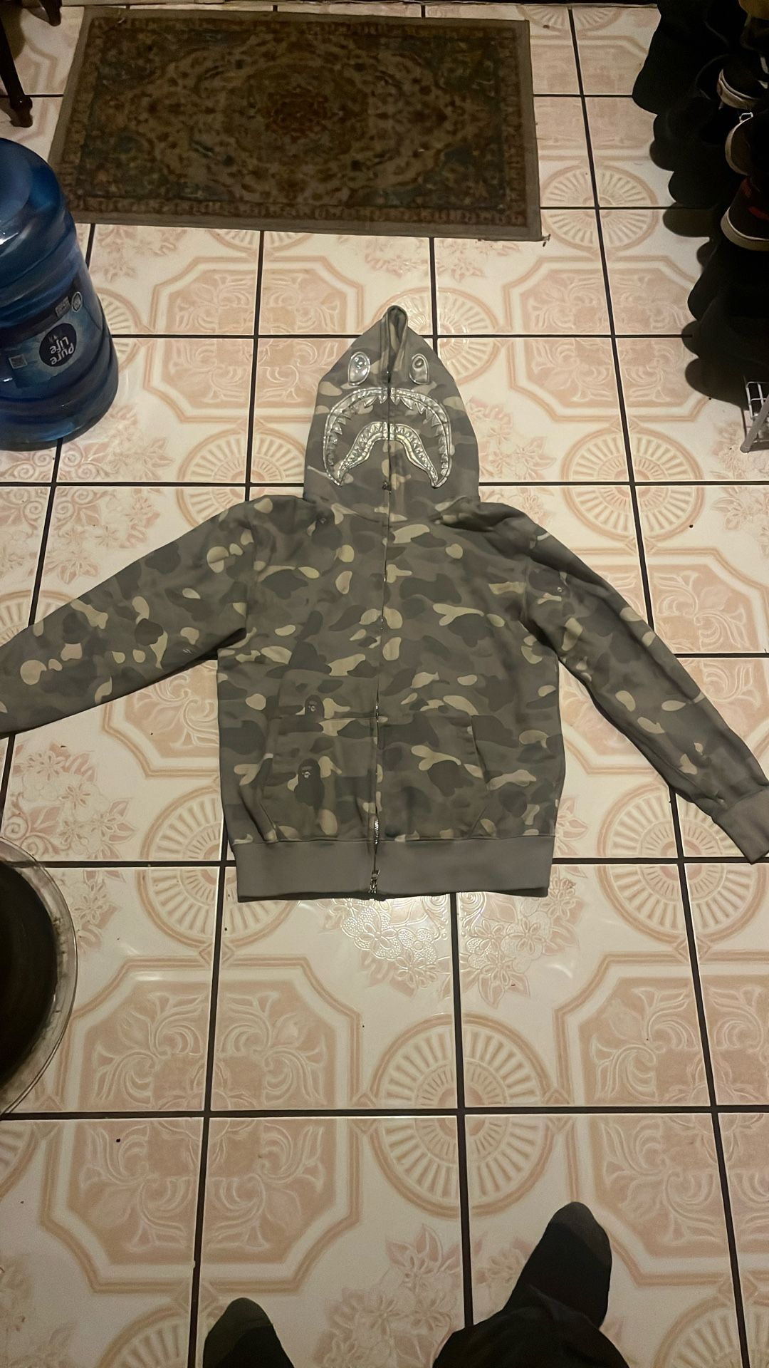 Bape Hoodie size Medium White Color