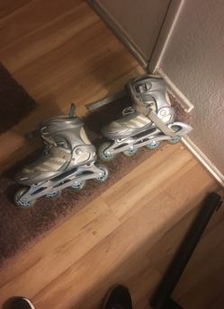 Roller skates size 8