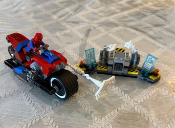 LEGO Spider-Man Bike Rescue Set