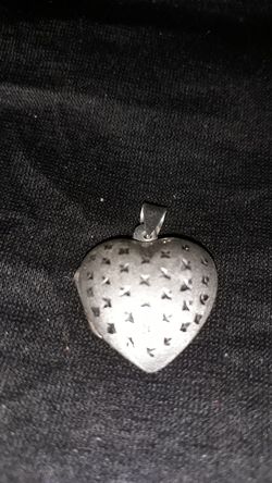 925 Sterling Silver Diamond Cut Heart Charm