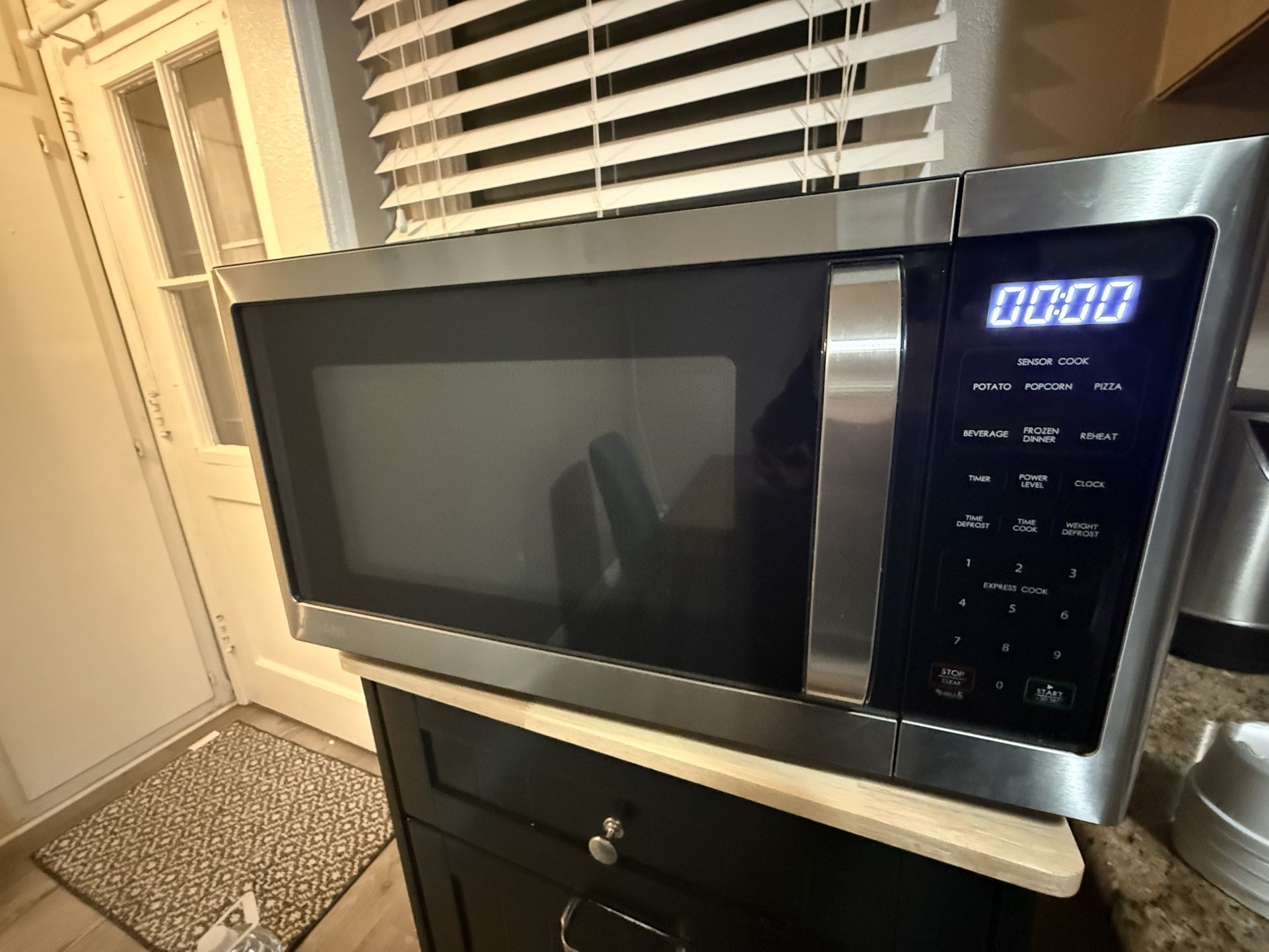 Microwave