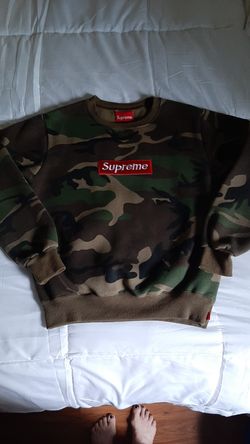 Supreme box logo camo pullover size Medium womens