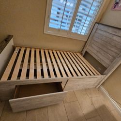 Twin Bed