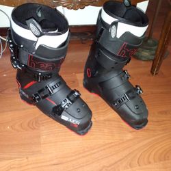 Head  Hammer Sky Books Excellent Condition