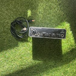 Behringer interface