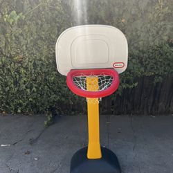 Basketball Hoop Little Tykes
