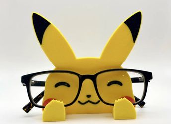 Pikachu glasses holder