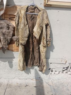 Antique 1800s / 1900s Long Frontier Fur
