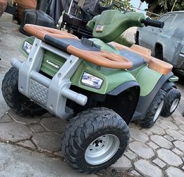 Battery Powered Kawasaki 4 Wheeler With Trailer