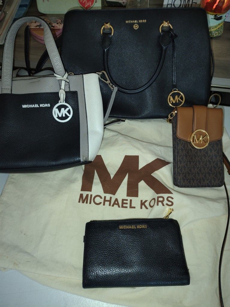 Michael Kors Bundle...