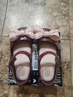 Brand New Mini Melissa