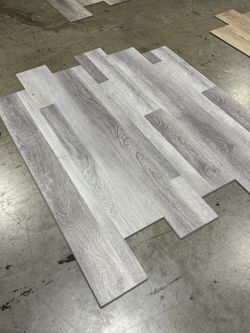 Luxury Vinyl Plank – Light Gray LVP Flooring – 7” x 48” | Click | 12mil Wear Layer