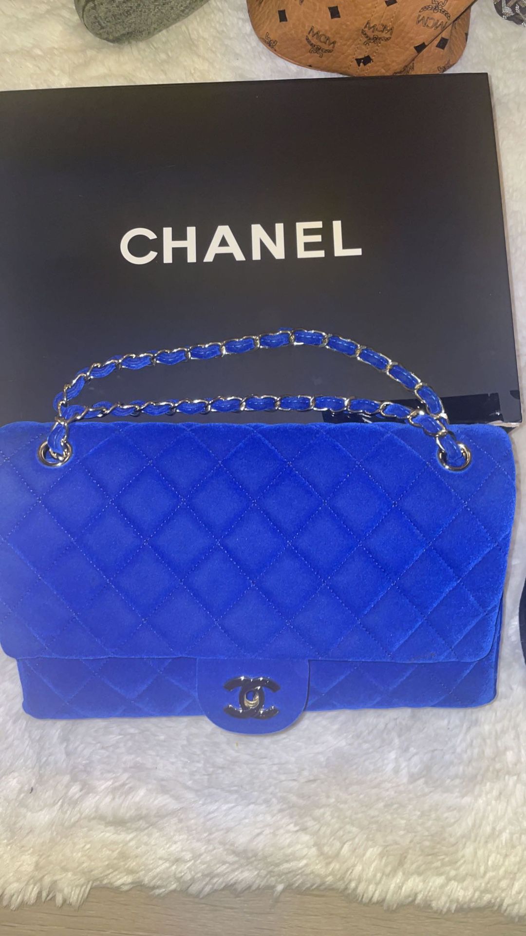 Royal Blue Chanel Bag for Sale in Los Angeles, CA - OfferUp