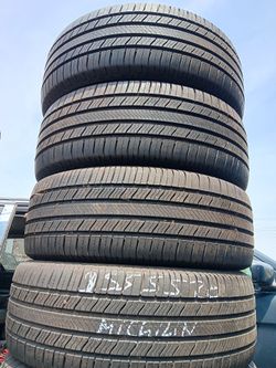 Vendo 4 Llantas Usadas 255 55 20  Michelin