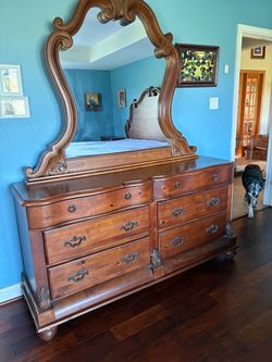 King Bedroom Set