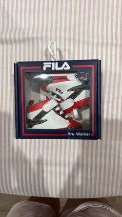 Fila baby shoes