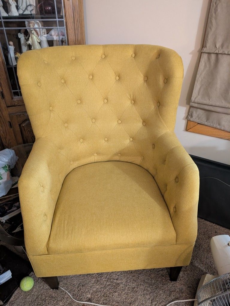 2 Gorgeous Matching Gold Chairs