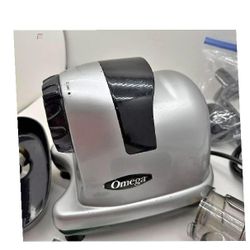 Omega Juicer - Clean Juice Every Day away reach