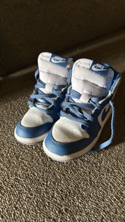 Nike Jordan boys size 10C