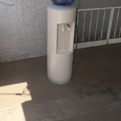 Hot And Cold Water Dispenser 