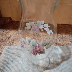 Glass hurricane with grape design