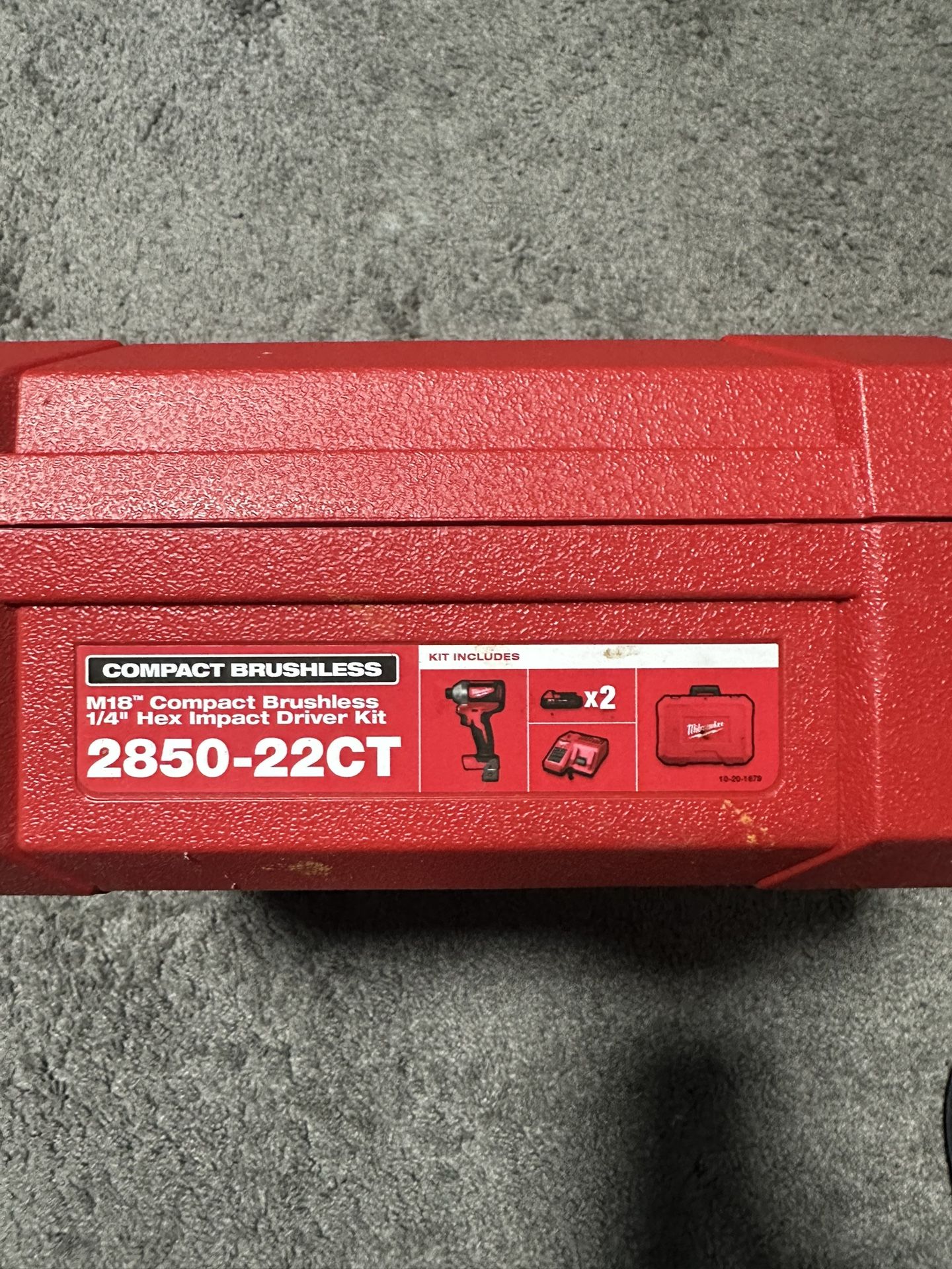 Milwaukee 2850-22CT M18 Compact Brushless 1/4 in. Hex Impact Driver Kit