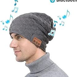 Wireless Bluetooth Beanie,Unisex Outdoor Sport Knit Hat with Stereo Speakers & Microphone 