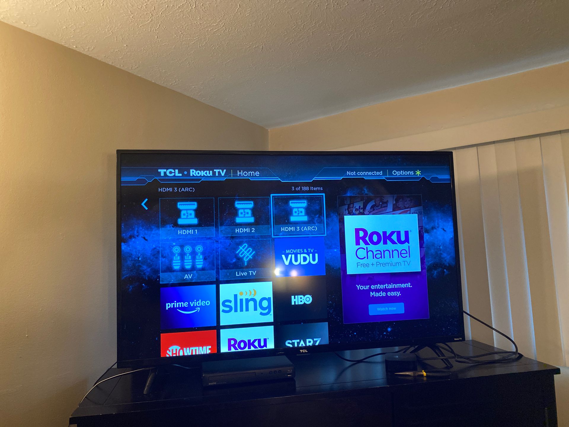 RoKu TLC 55 inch smart tv