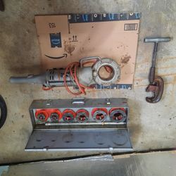 Rigid 700 Pipe Threader